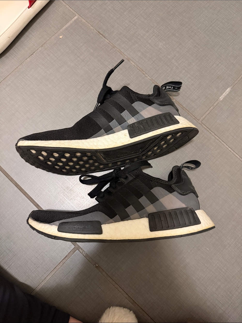 Adidas NMDS - Picture 2 of 5